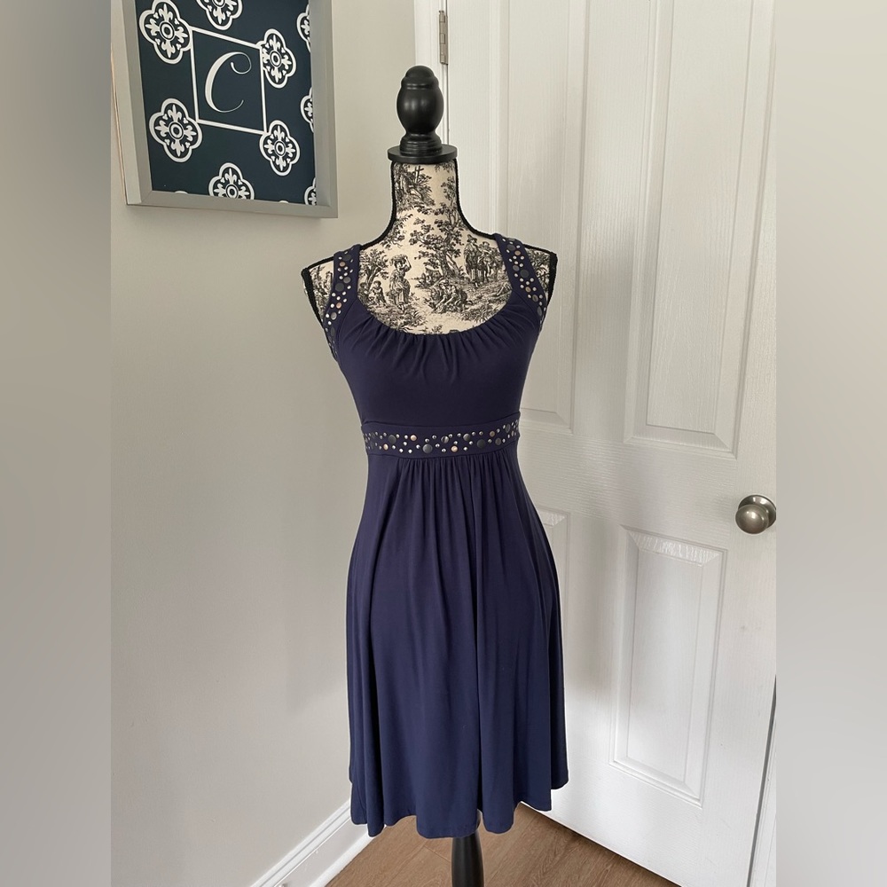 Lucy & Laurel blue knee length dress with embellishments